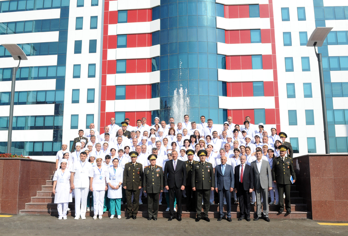 Prezident İlham Əliyev Silahlı Qüvvələrin Baş Klinik Hospitalının ikinci müalicə korpusunun açılışında iştirak edib (FOTO)