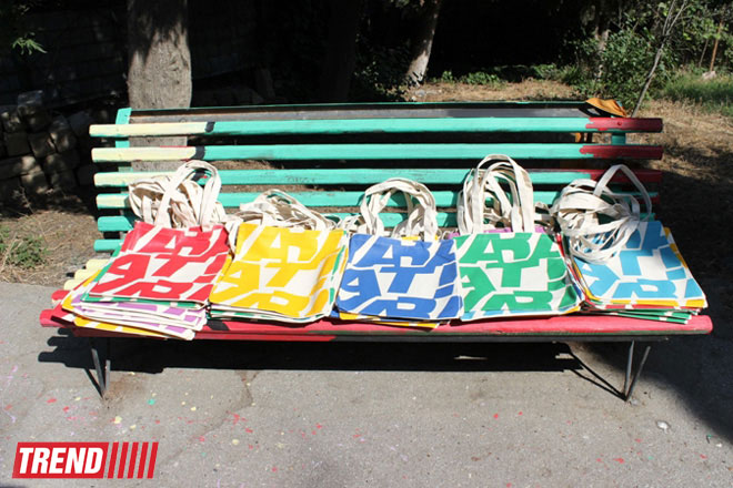 "Yarat!" Müasir İncəsənət Məkanı “YARd ArT” layihəsini təqdim edib (FOTO)