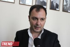 Səyavuş Aslanın səhnədə son "rolu" (ƏLAVƏ OLUNUB 3) (FOTO 2)