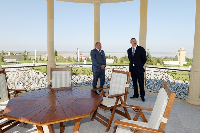 Prezident İlham Əliyev Şirvanda Bayraq Meydanında yaradılan şəraitlə tanış olub (FOTO)