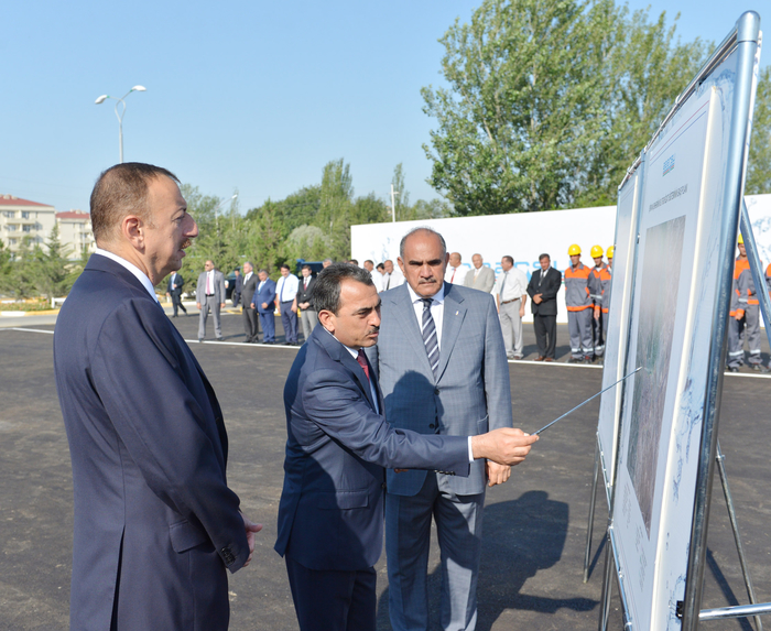 İlham Əliyev Şirvan şəhərinə içməli suyun verilməsi mərasimində iştirak edib (FOTO)