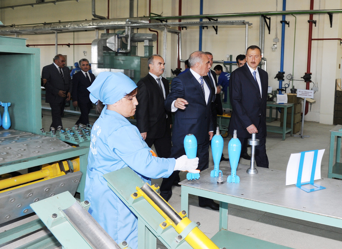 Prezident İlham Əliyev Şirvandakı “Araz” zavodunda döyüş sursatlarının utilizasiya mərkəzinin açılışında iştirak edib (FOTO)