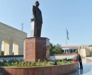 Prezident İlham Əliyev Şirvan şəhərində səfərdədir (FOTO)