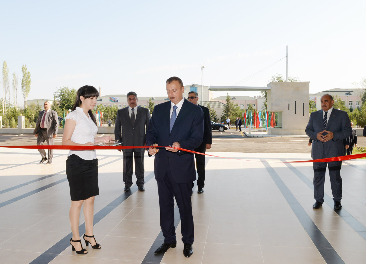 İlham Əliyev Şirvan Olimpiya İdman Kompleksinin açılışında iştirak edib (FOTO)