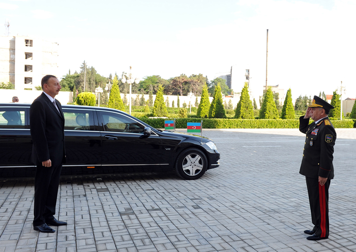 Prezident İlham Əliyev: Azərbaycanda polis orqanlarında islahatlar uğurla gedir, peşəkarlıq artır (FOTO)