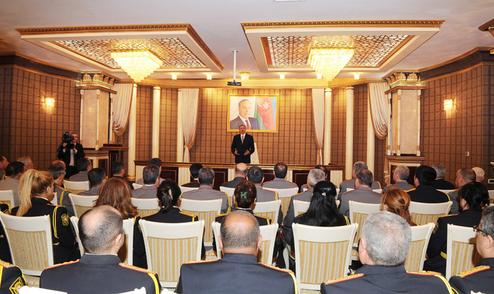 Prezident İlham Əliyev: Azərbaycanda polis orqanlarında islahatlar uğurla gedir, peşəkarlıq artır (FOTO)