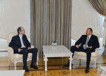 İlham Əliyev Yunanıstan və Belçikanın ölkəmizdəki səfirlərini diplomatik fəaliyyətlərinin başa çatması ilə əlaqədar qəbul edib