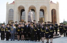 Prezident İlham Əliyev: Azərbaycanda polis orqanlarında islahatlar uğurla gedir, peşəkarlıq artır (FOTO)