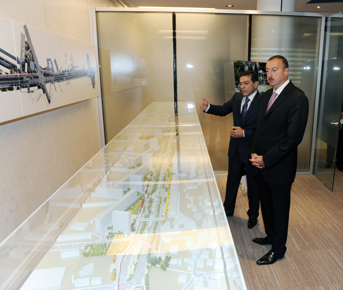 Prezident İlham Əliyev Binəqədi Rayon İcra Hakimiyyətinin inzibati binasının açılışında iştirak edib (FOTO)