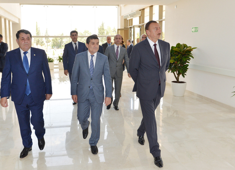 Prezident İlham Əliyev: Azərbaycan elə bil ki, bir inkişaf, sabitlik, həmrəylik adasıdır (FOTO)