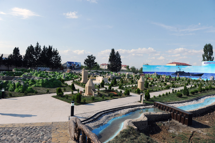 Ağstafada açıq səma altında Tarixi və Müasir Abidələr Parkı salınıb (FOTO)