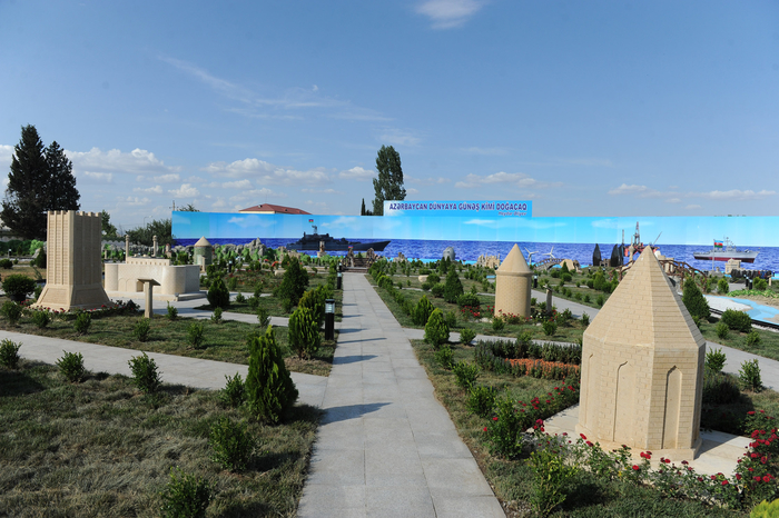 Ağstafada açıq səma altında Tarixi və Müasir Abidələr Parkı salınıb (FOTO)
