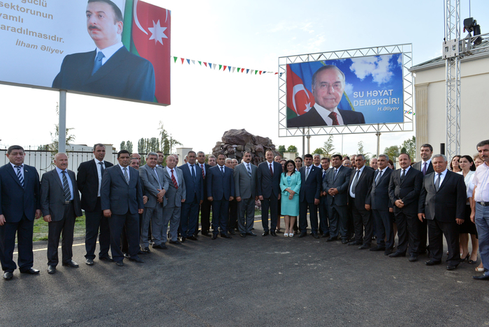 Azərbaycan Prezidenti Ağstafa şəhərinin su təchizatı və kanalizasiya sistemlərinin yenidənqurmadan sonra istifadəyə verilməsi mərasimində iştirak edib (FOTO)
