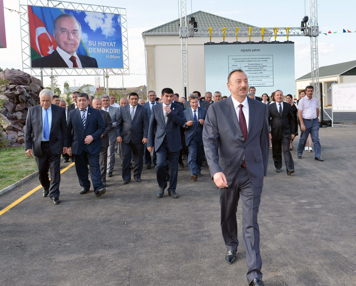 Azərbaycan Prezidenti Ağstafa şəhərinin su təchizatı və kanalizasiya sistemlərinin yenidənqurmadan sonra istifadəyə verilməsi mərasimində iştirak edib (FOTO)