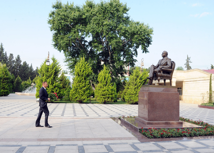 Prezident İlham Əliyev Xaçmaz rayonunda səfərdədir (FOTO)