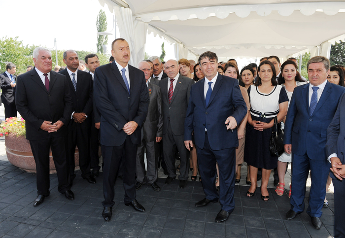 Prezident İlham Əliyev: Yaxın 2-3 il ərzində ölkəmizin hər bir şəhərində təmiz içməli su layihələri istismara veriləcək (FOTO)