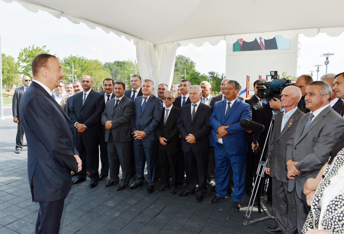Prezident İlham Əliyev: Yaxın 2-3 il ərzində ölkəmizin hər bir şəhərində təmiz içməli su layihələri istismara veriləcək (FOTO)