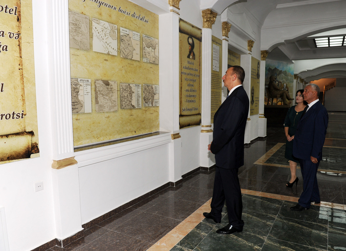 İlham Əliyev Xaçmazda Tarix-Diyarşünaslıq Muzeyinin açılışında iştirak edib (FOTO)