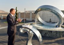 İlham Əliyev Siyəzən şəhərində içməli su xəttinin və kanalizasiya şəbəkəsinin istifadəyə verilməsi mərasimində iştirak edib (FOTO)
