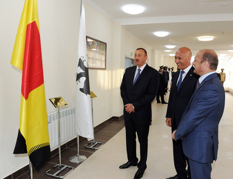Prezident İlham Əliyev Siyəzəndə Gənclər Mərkəzinin açılışında iştirak edib (FOTO)
