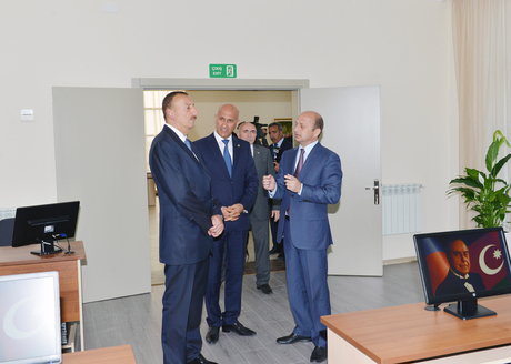 Prezident İlham Əliyev Siyəzəndə Gənclər Mərkəzinin açılışında iştirak edib (FOTO)