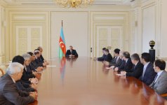 Prezident İlham Əliyev: Azərbaycan İslam həmrəyliyinin gücləndirilməsi işinə öz töhfəsini verir (FOTO)