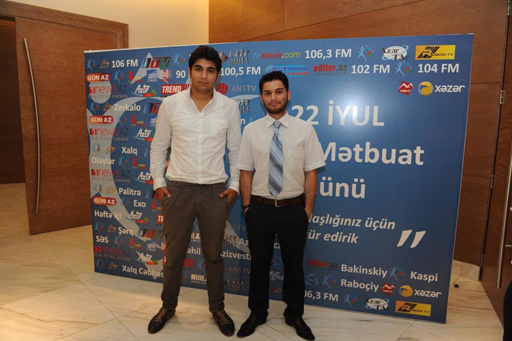 Gənclər Fondu media təmsilçilərini təbrik etmək məqsədilə gənc müxbirlər üçün tədbir keçirib (FOTO)