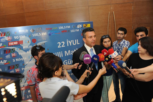 Gənclər Fondu media təmsilçilərini təbrik etmək məqsədilə gənc müxbirlər üçün tədbir keçirib (FOTO)
