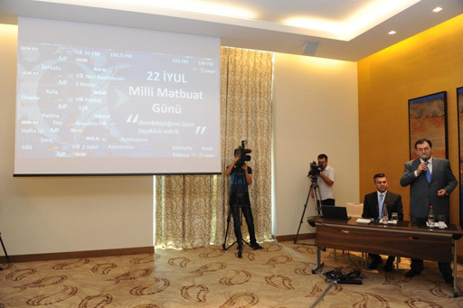 Gənclər Fondu media təmsilçilərini təbrik etmək məqsədilə gənc müxbirlər üçün tədbir keçirib (FOTO)