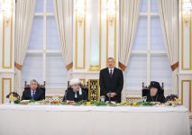 Prezident İlham Əliyev: Azərbaycanın ən böyük sərvətlərindən biri də ölkədə bütün xalqların, bütün dinlərin nümayəndələrinin bir ailə kimi yaşamasıdır (FOTO)