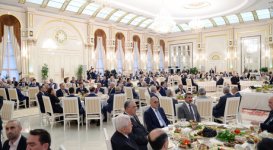 Prezident İlham Əliyev: Azərbaycanın ən böyük sərvətlərindən biri də ölkədə bütün xalqların, bütün dinlərin nümayəndələrinin bir ailə kimi yaşamasıdır (FOTO)