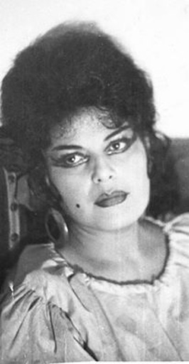 "Sehrli xalat" filmindəki Rəşid: "Heç vaxt Vətəni tərk etməyin!" (MÜSAHİBƏ) (FOTO)