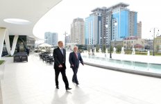 Prezident İlham Əliyev Bakıda yeraltı avtomobil dayanacağının açılışında iştirak edib (FOTO)