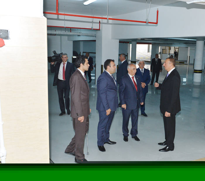 Prezident İlham Əliyev Bakıda yeraltı avtomobil dayanacağının açılışında iştirak edib (FOTO)