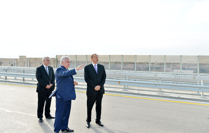 İlham Əliyev Zığ dairəsi - Heydər Əliyev Beynəlxalq Aeroportu avtomagistralının 13-cü km-liyindən Qala qəsəbəsinə gedən yolun açılışında iştirak edib (FOTO)