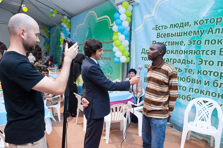 Moskvada Heydər Əliyev Fondunun vitse-prezidenti Leyla Əliyevanın adından iftar süfrəsi açılıb (FOTO)