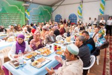 Moskvada Heydər Əliyev Fondunun vitse-prezidenti Leyla Əliyevanın adından iftar süfrəsi açılıb (FOTO)