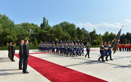 İtaliya Nazirlər Şurasının Prezidenti Enriko Lettanın rəsmi qarşılanma mərasimi olub (FOTO)