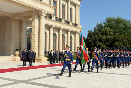 İtaliya Nazirlər Şurasının Prezidenti Enriko Lettanın rəsmi qarşılanma mərasimi olub (FOTO)