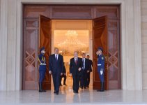 Prezident İlham Əliyev: Rusiya ATƏT-in Minsk qrupunun həmsədri kimi Dağlıq Qarabağ münaqişəsinin tənzimlənməsində mühüm rol oynayır (FOTO)