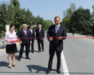 İlham Əliyev yenidən qurulan Qaraməryəm-İsmayıllı-Şəki avtomobil yolunun Qəbələ-Oğuz hissəsinin açılışında iştirak edib (FOTO)