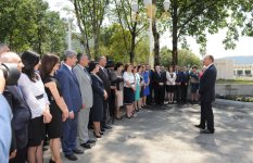 Prezident Qəbələdə Heydər Əliyev Konqres Mərkəzinin açılışında iştirak edib (FOTO)