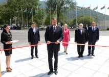 Prezident Qəbələdə Heydər Əliyev Konqres Mərkəzinin açılışında iştirak edib (FOTO)