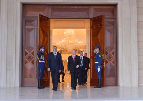 Prezident İlham Əliyev: Rusiya ATƏT-in Minsk qrupunun həmsədri kimi Dağlıq Qarabağ münaqişəsinin tənzimlənməsində mühüm rol oynayır (FOTO)