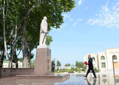 Prezident İlham Əliyev İsmayıllı rayonunda səfərdədir (FOTO)