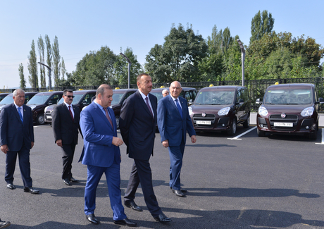 İlham Əliyev İsmayıllıda avtovağzalın açılışında iştirak edib (FOTO)