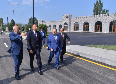 İlham Əliyev İsmayıllıda avtovağzalın açılışında iştirak edib (FOTO)