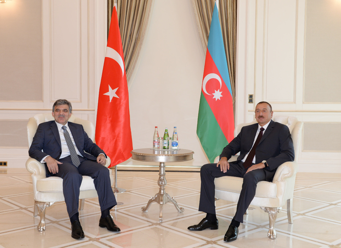 İlham Əliyev Qəbələdə türkiyəli və qırğızıstanlı həmkarları ilə görüşüb (FOTO)