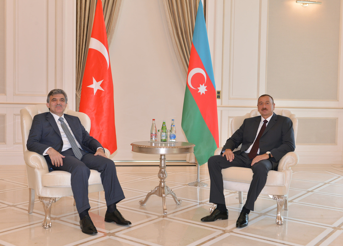 İlham Əliyev Qəbələdə türkiyəli və qırğızıstanlı həmkarları ilə görüşüb (FOTO)