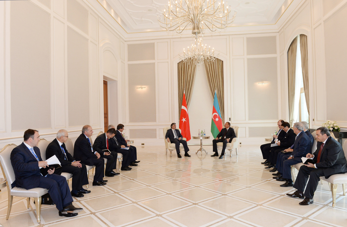 İlham Əliyev Qəbələdə türkiyəli və qırğızıstanlı həmkarları ilə görüşüb (FOTO)